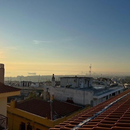 Sunset Apartment Salonicco Esterno foto