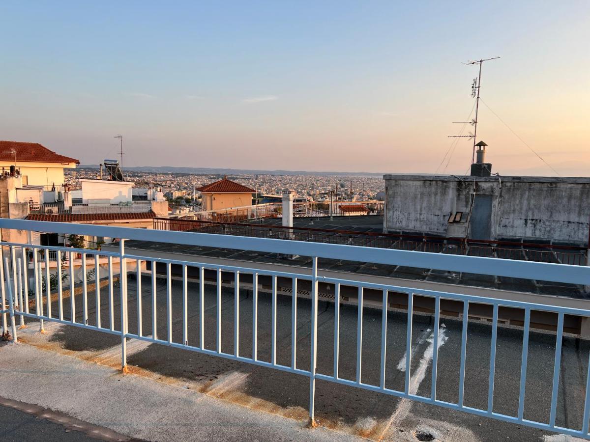 Sunset Apartment Salonicco Esterno foto